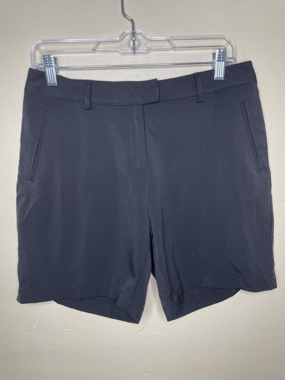 LADY HAGEN Black Bermuda Golf Shorts Casual Comfortable Modest 6